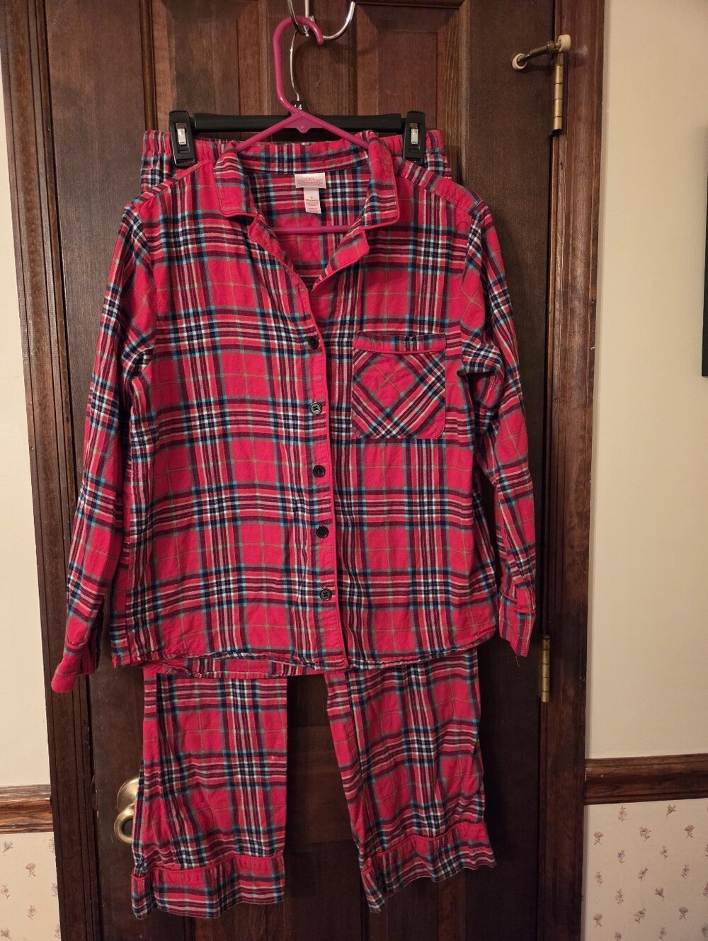 Wondershop Red Plaid Women's Button-Front Pajama Set